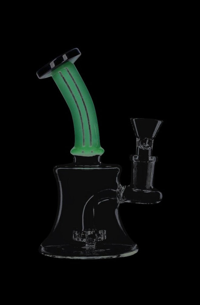 Stunning Beaker Base Bubbler with Fixed Showerhead Diffuser