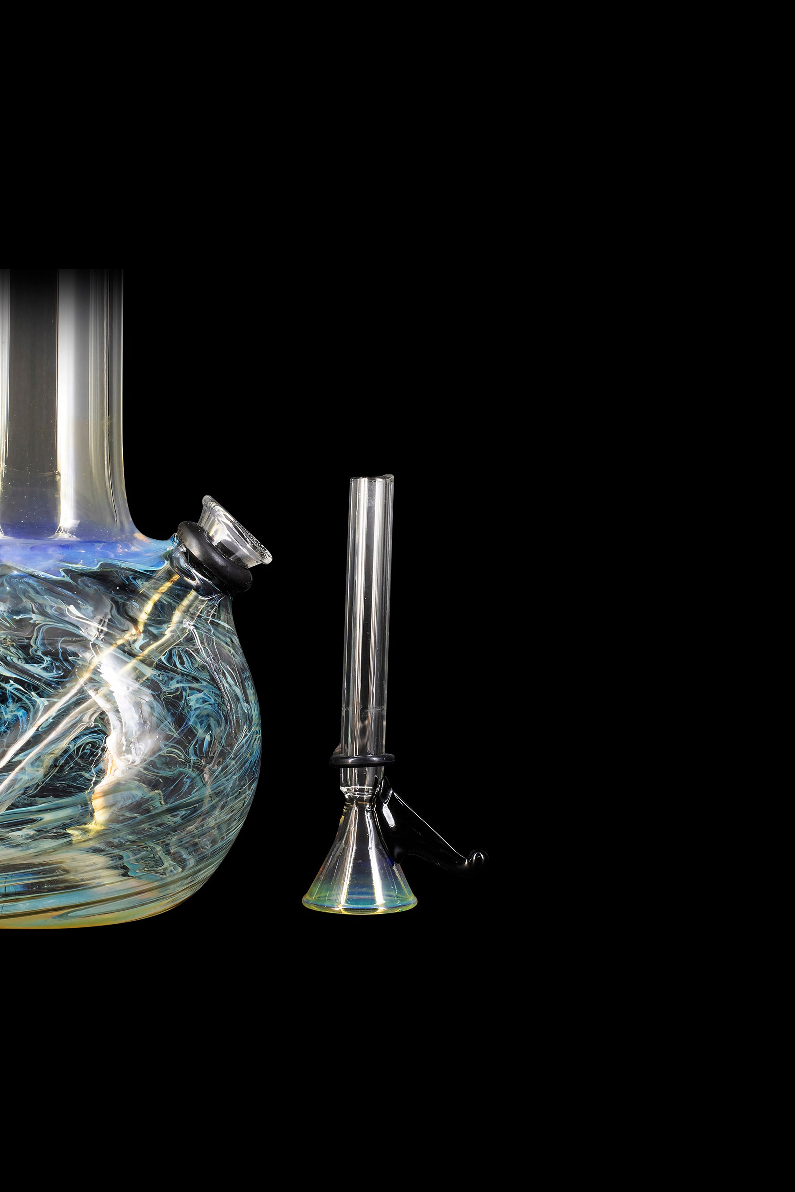 LA Pipes Stunning Raked Tiger Stripe Beaker Bong