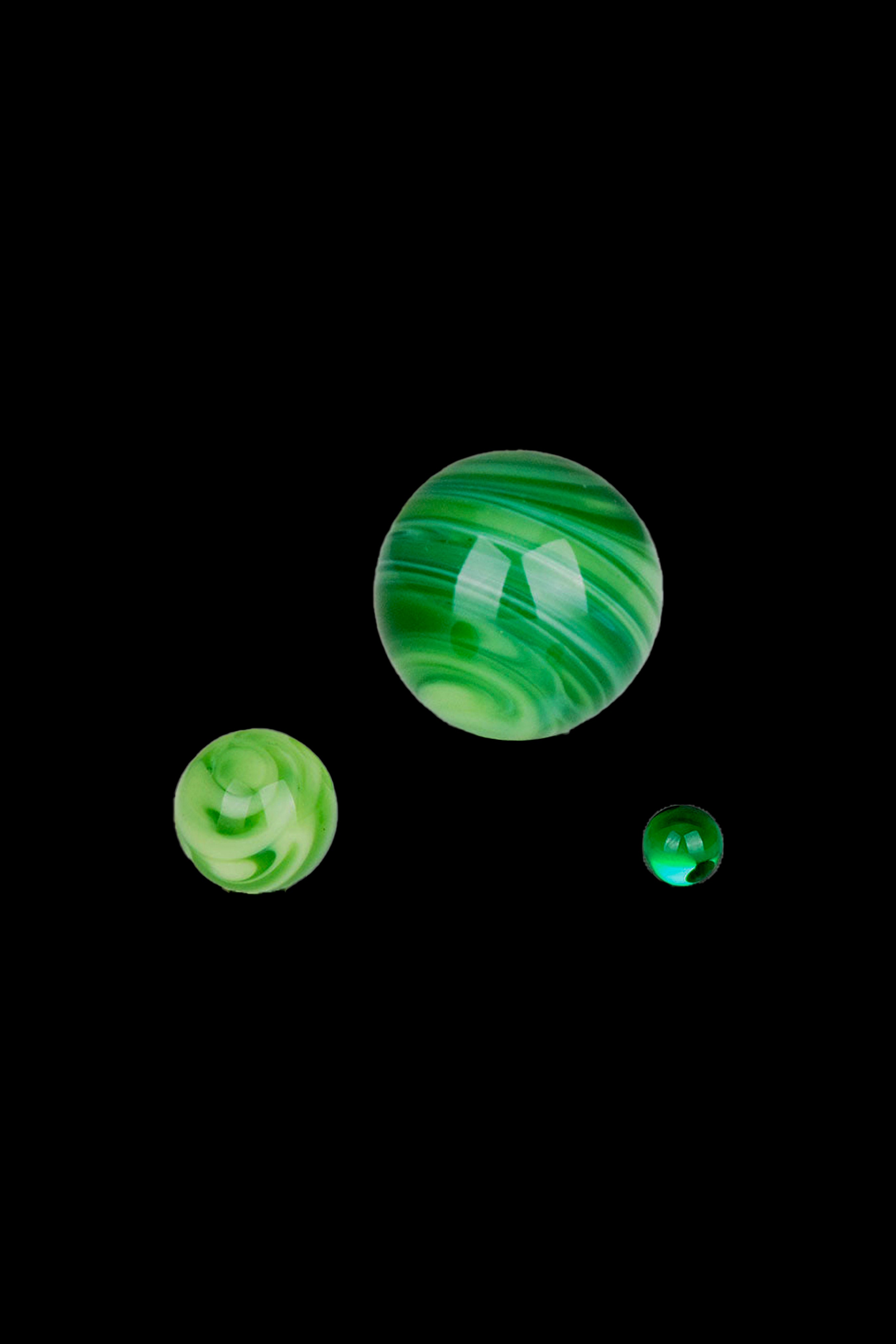 Gorgeous Green Bear Quartz Marble Set
