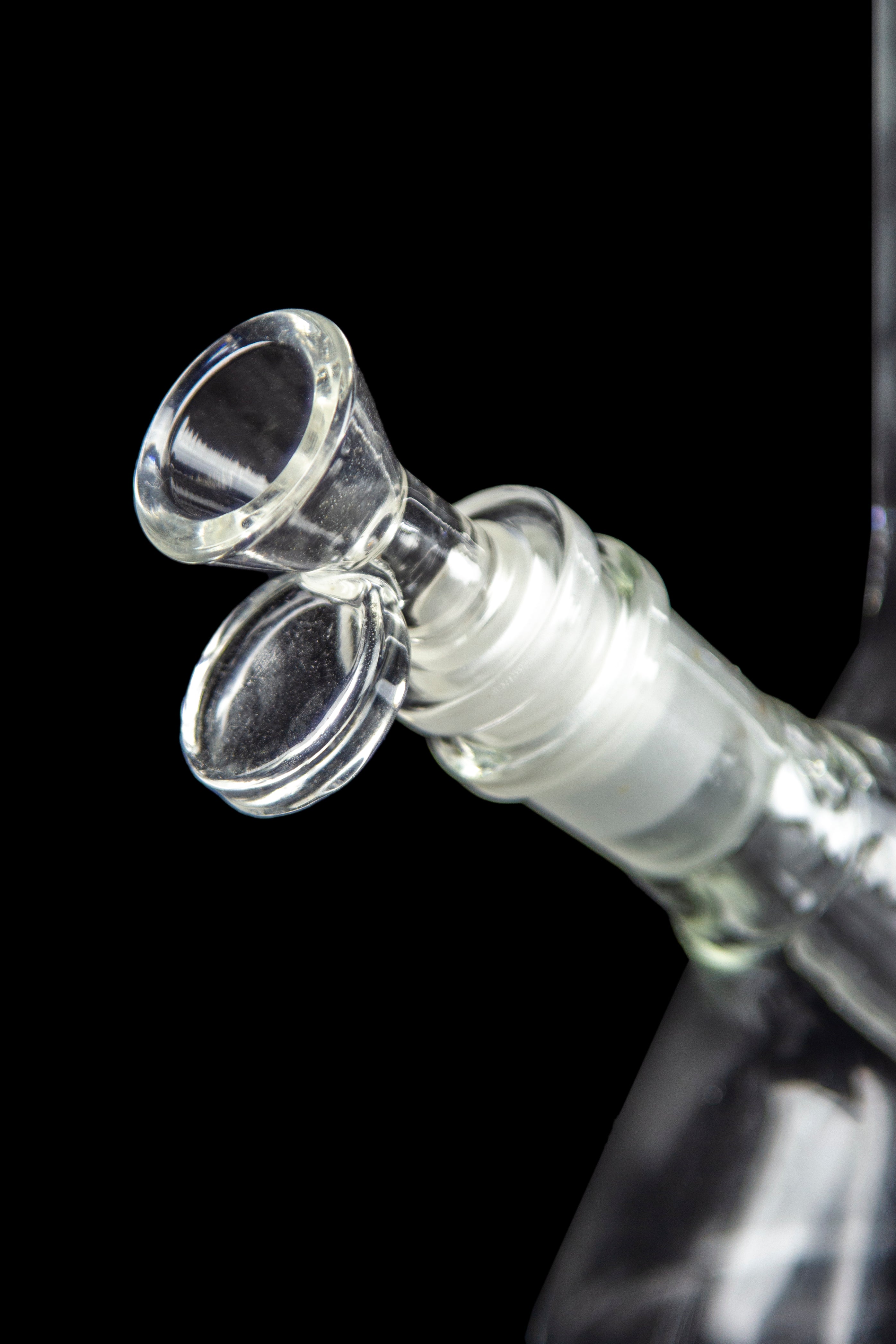 Glasscity Beaker Ice Bong - Sleek Black Edition