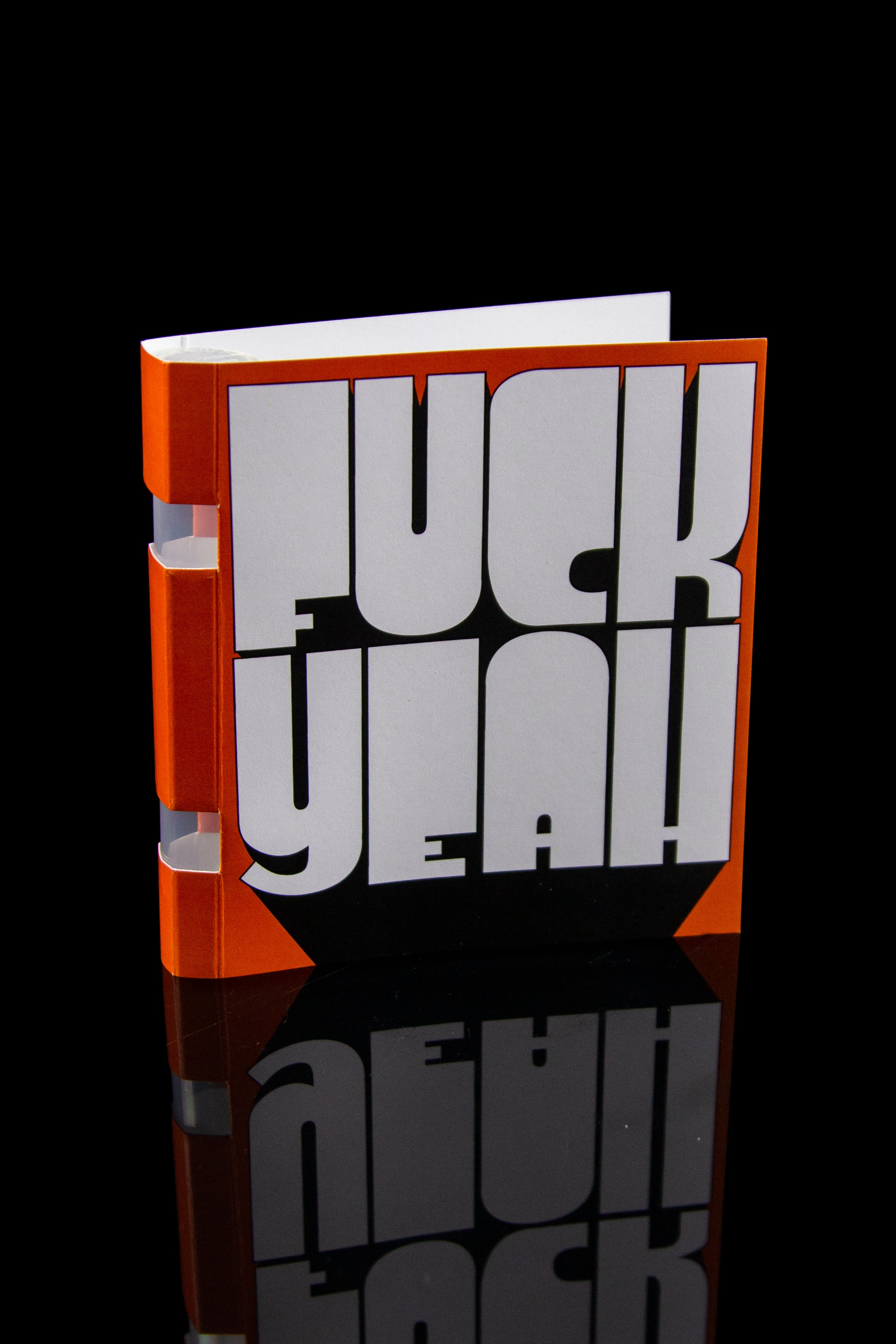 Puff Cards: Cannabis - Storing Greeting Card with Smell - Resistant Tube
