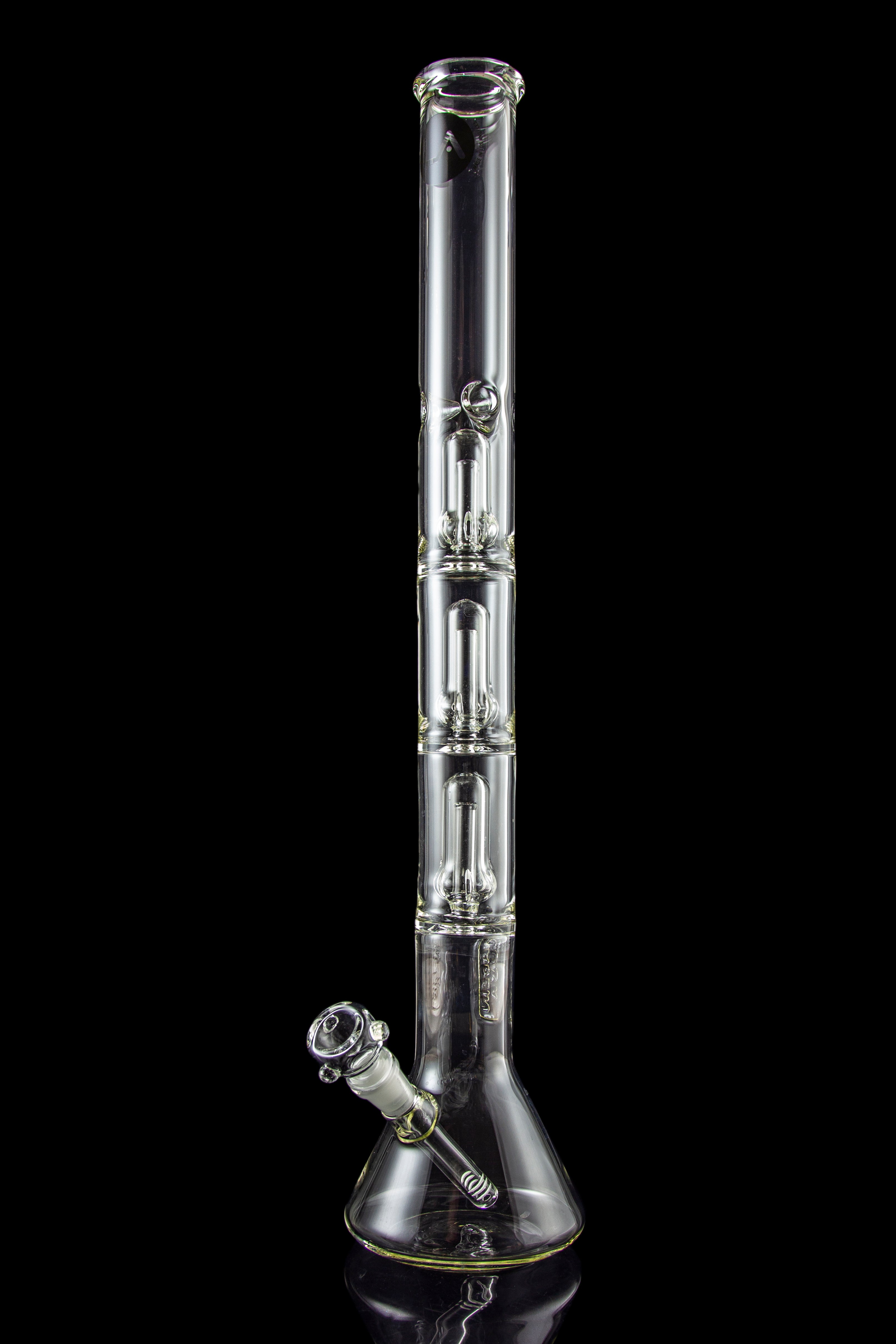 LA Pipes 5mm Thick Beaker Water Pipe with Showerhead Perc - Enjoy Super Smooth Hits!