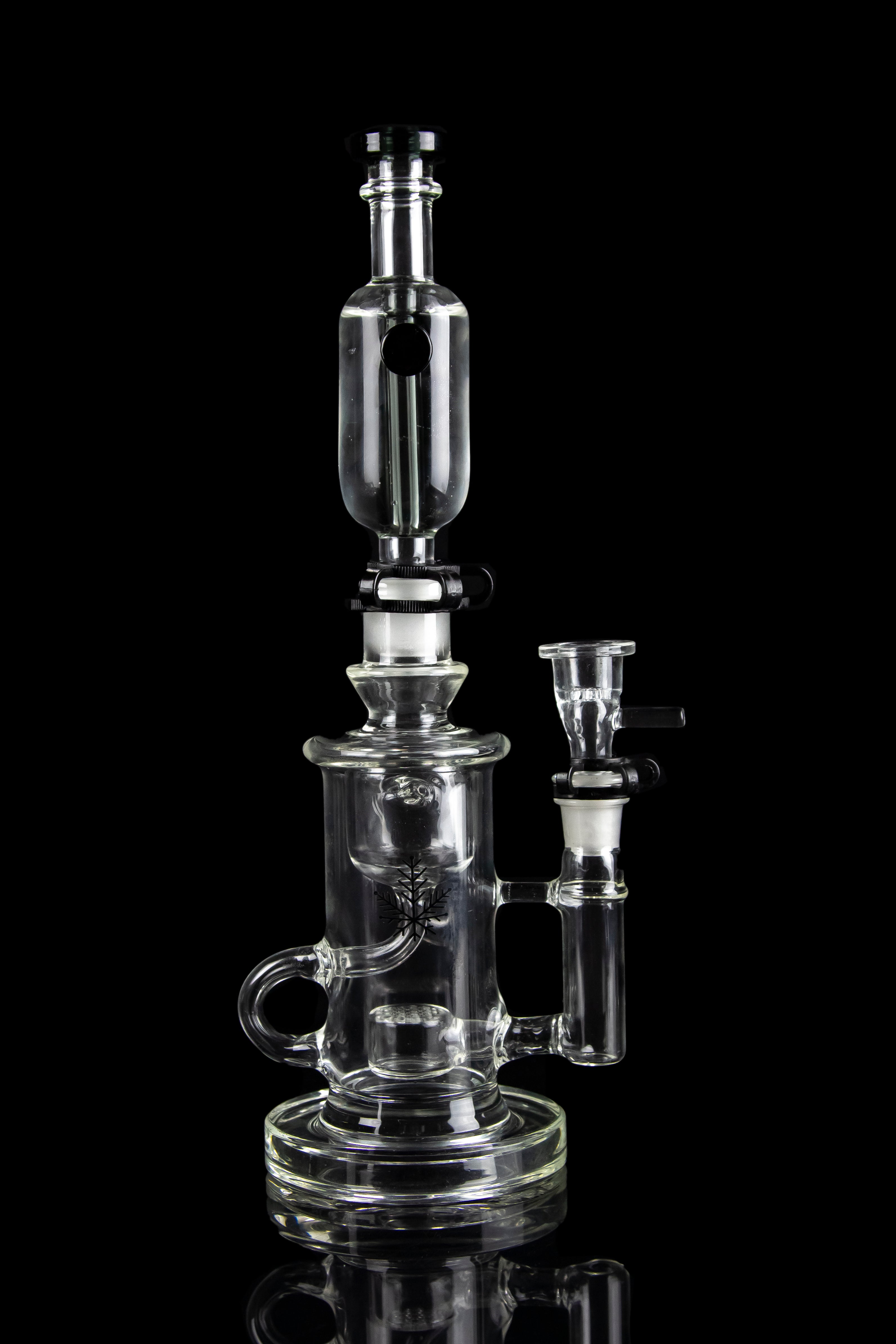 Freeze Pipe Klein Recycler: The Ultimate Smoking Companion