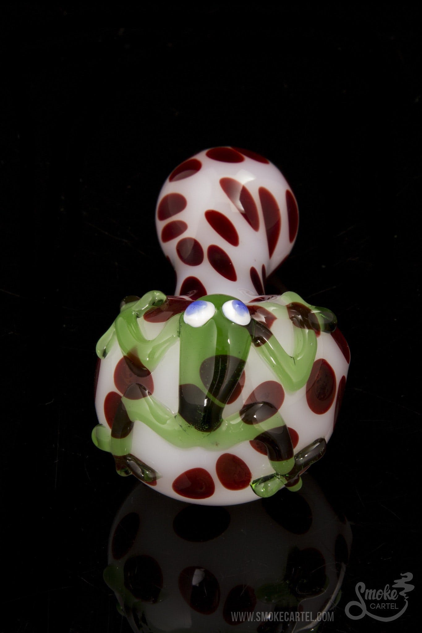 LA Pipes Exquisite Spotted Poison Frog Spoon Pipe