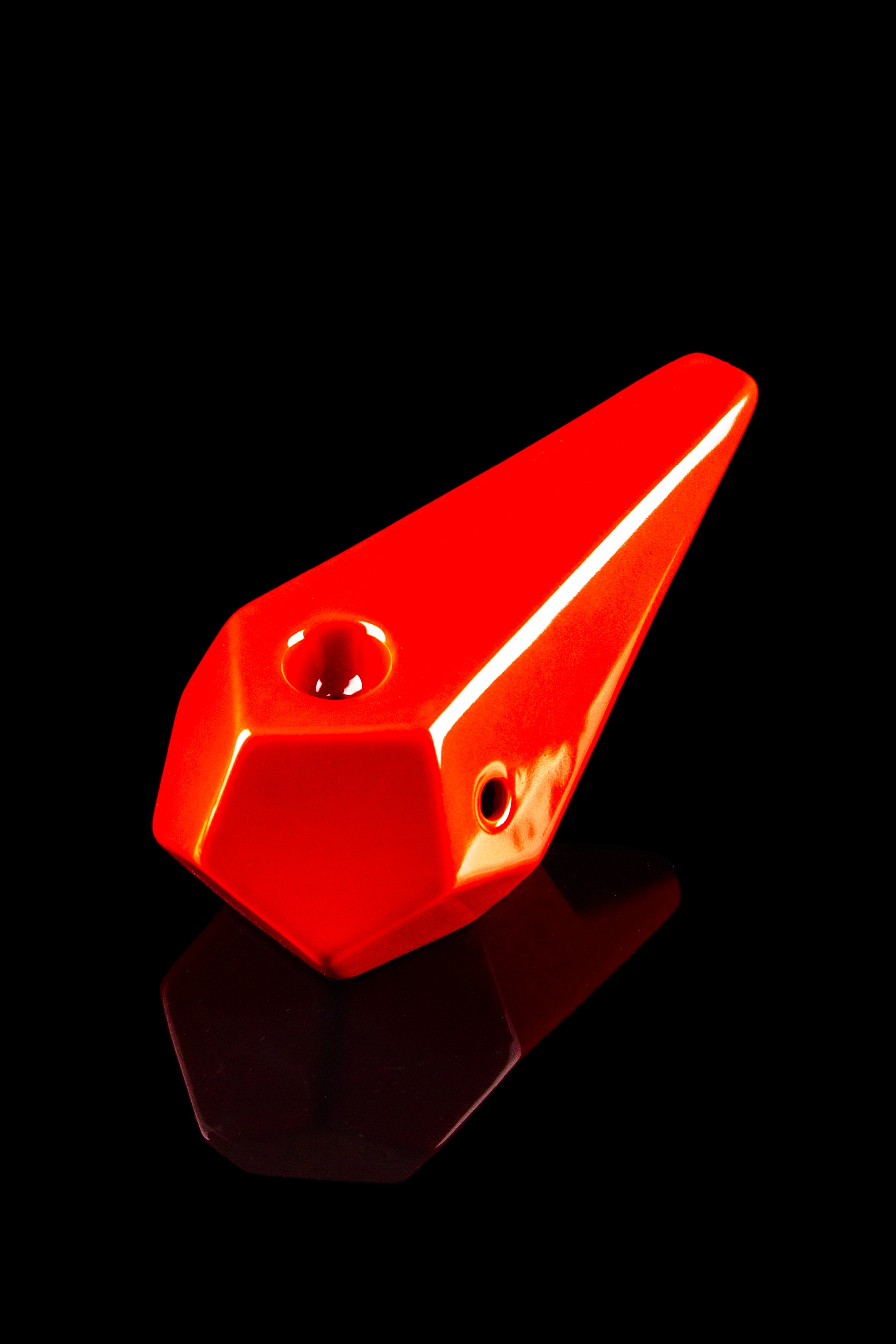 BRNT Designs Prism: Stunning Ceramic Hand Pipe