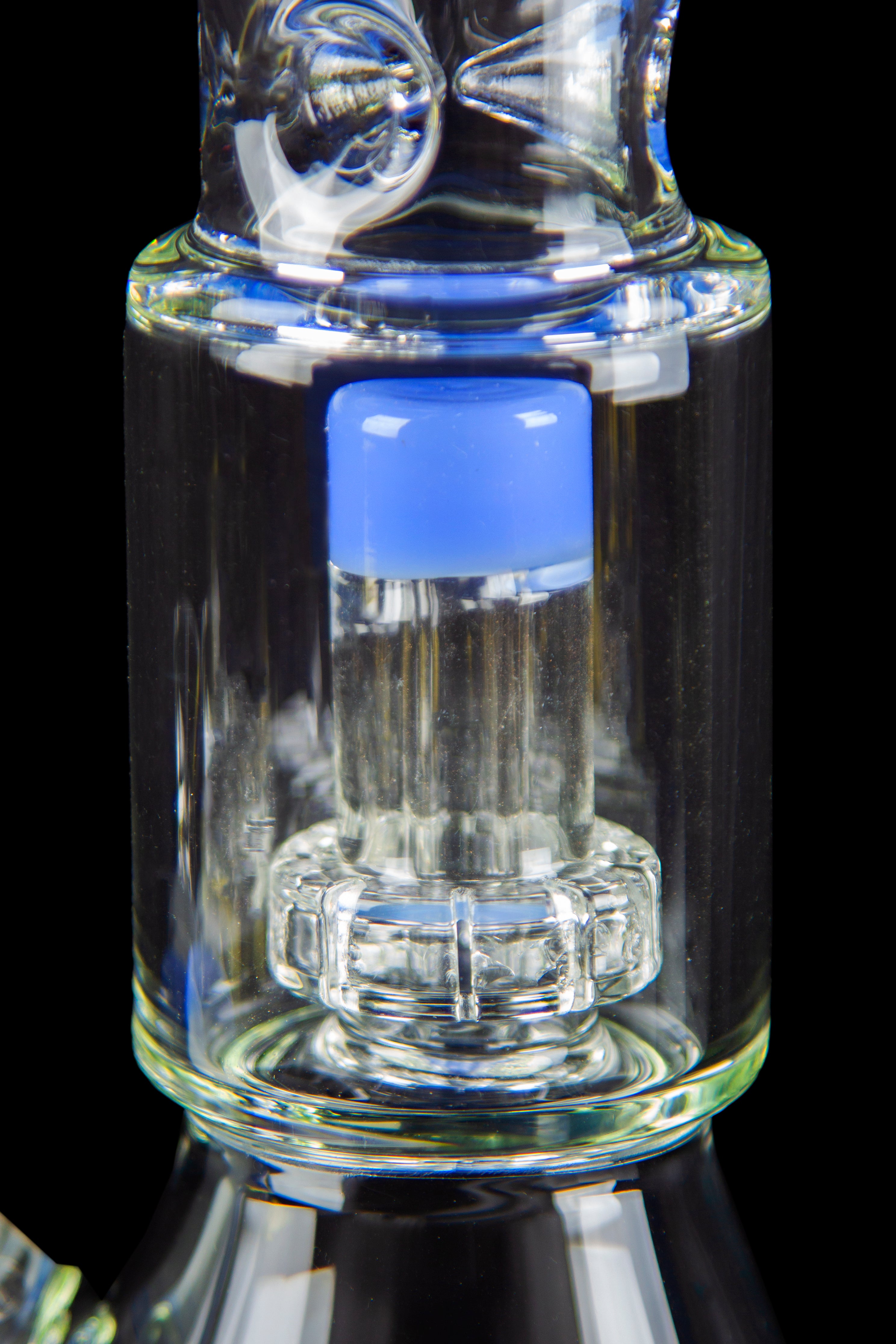 Borotech Showerhead Perc Beaker Bong - Stylish & Smooth Smoking