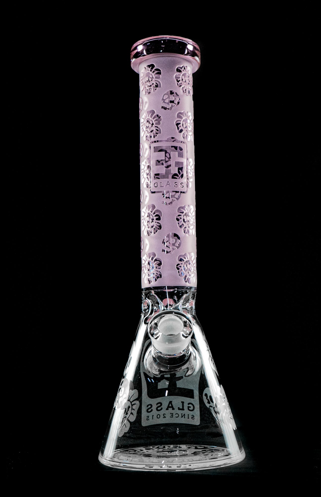 EG Glass Stunning Skull Water Pipe