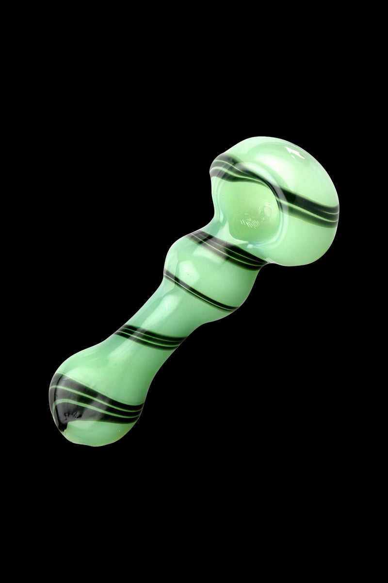 Gorgeous Jade Green Black Swirl Spoon Pipe - Your Ideal Travel Buddy