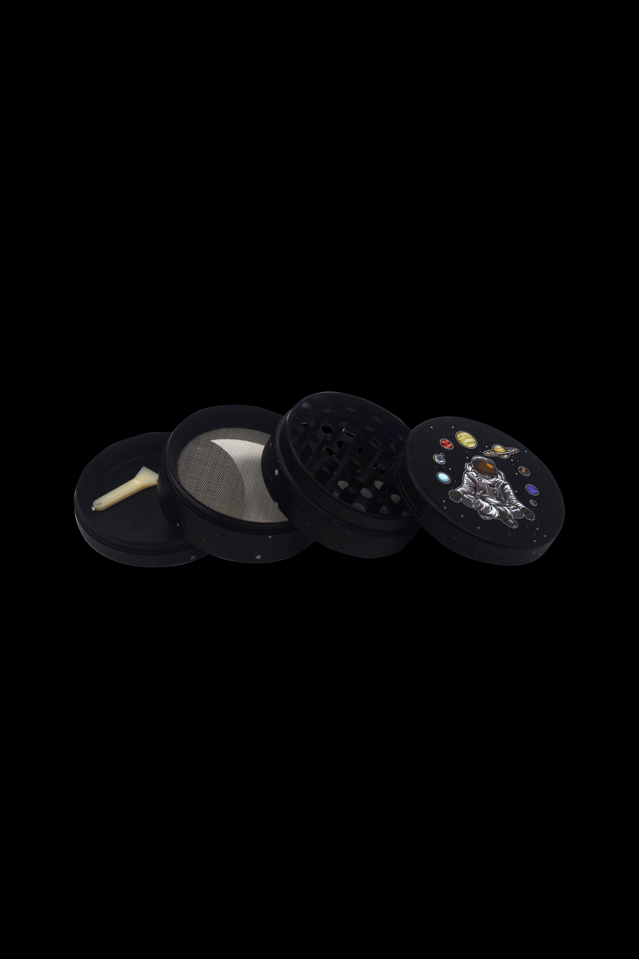Cloud 8 4-Piece Space Man Grinder - Your Ultimate Grinding Companion