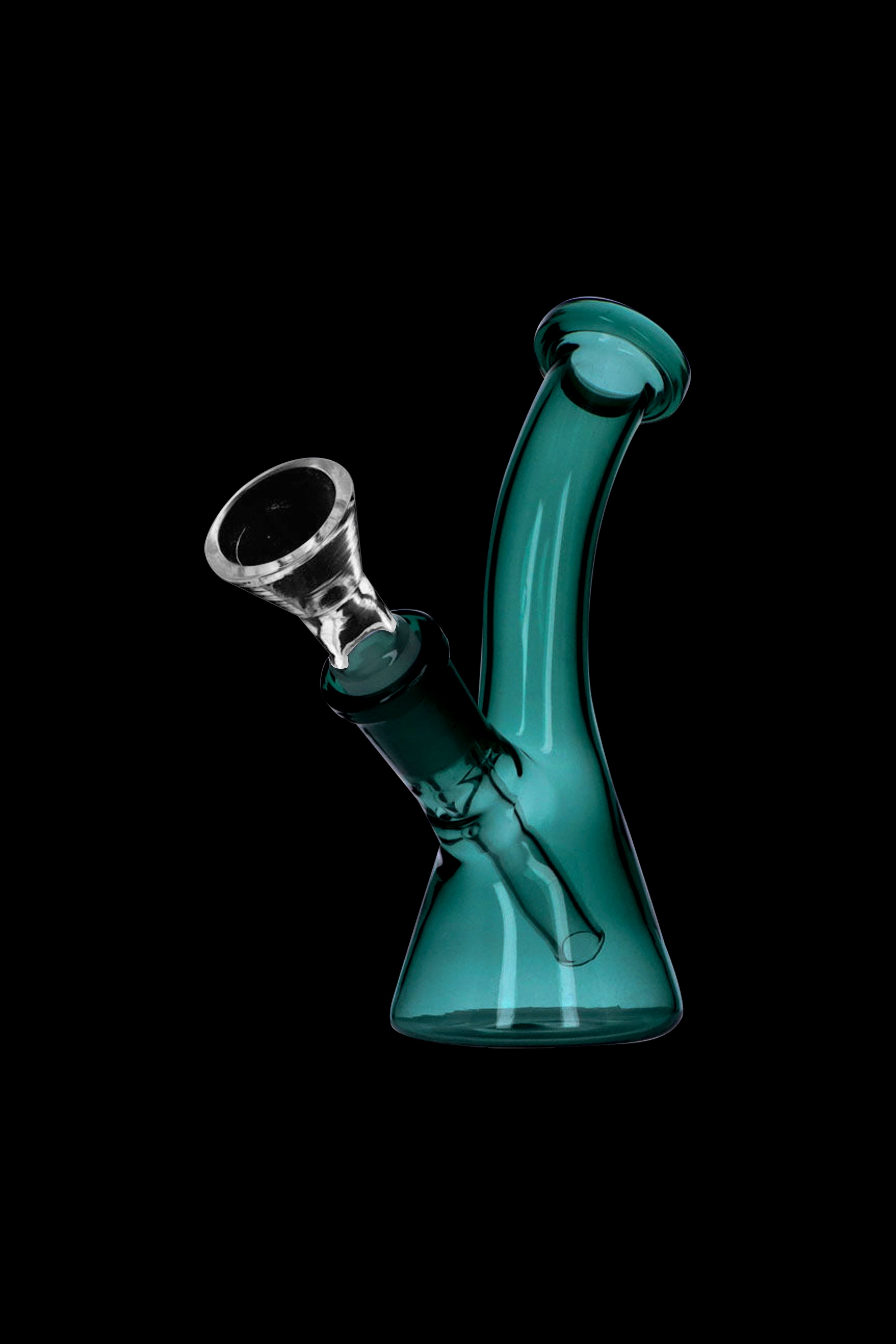 Everyday Essentials Bent Neck Beaker: Your Stylish Smoking Companion