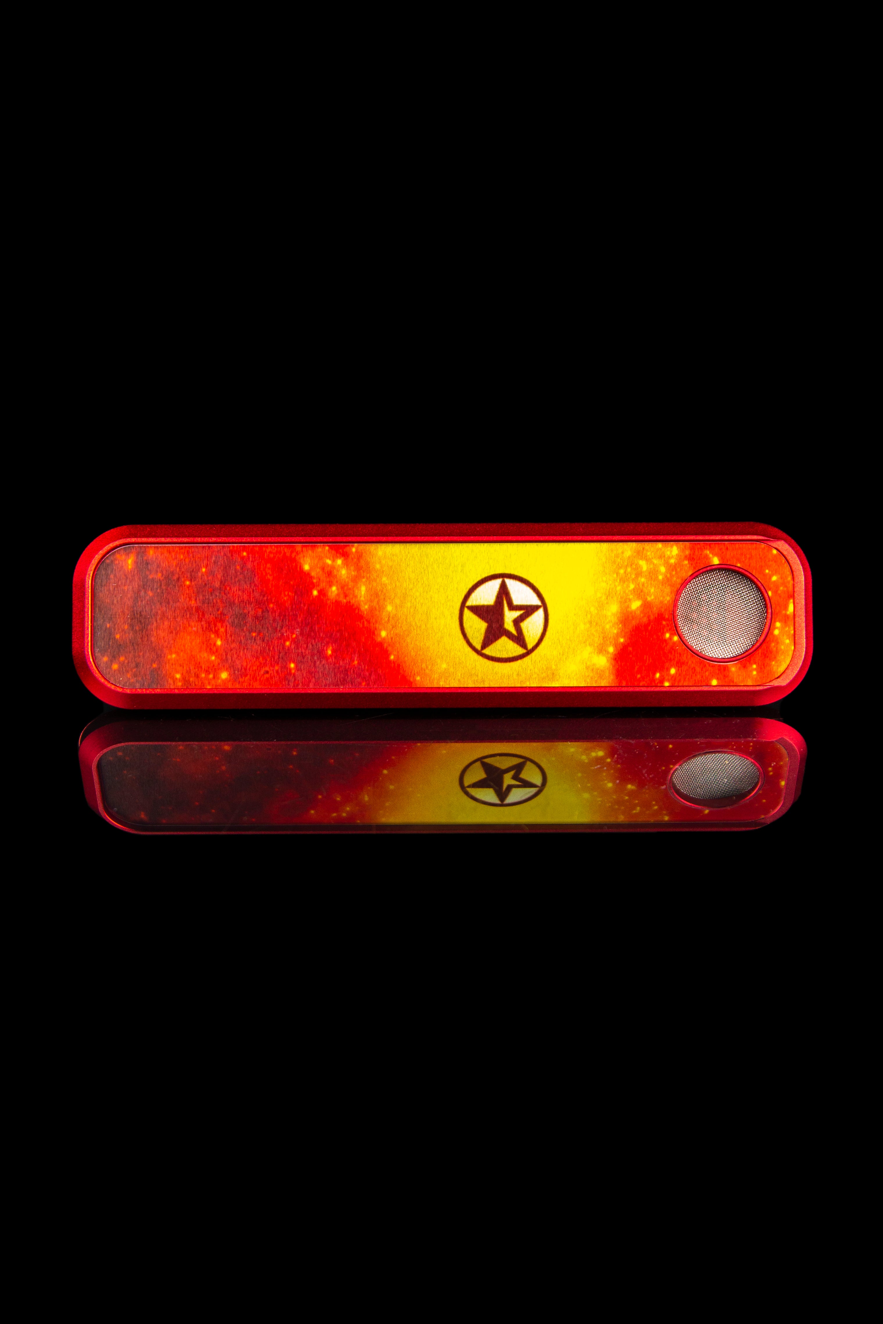 Famous Brandz x Genius Pipe Limited Edition: Out-of-this-World Smoking Experience