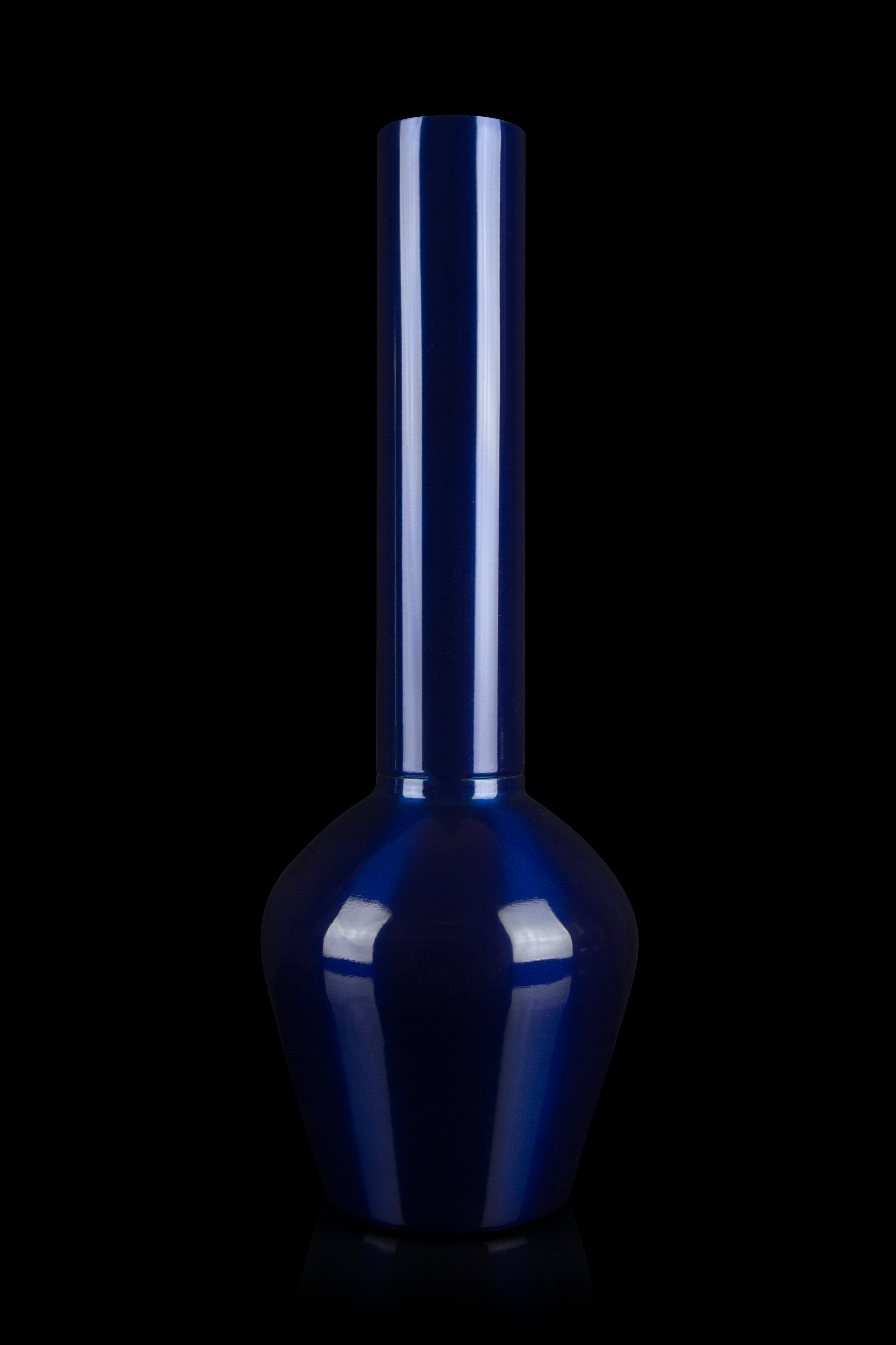 Chill Steel Pipes: Mix & Match Water Pipe - The Ultimate Smoking Experience