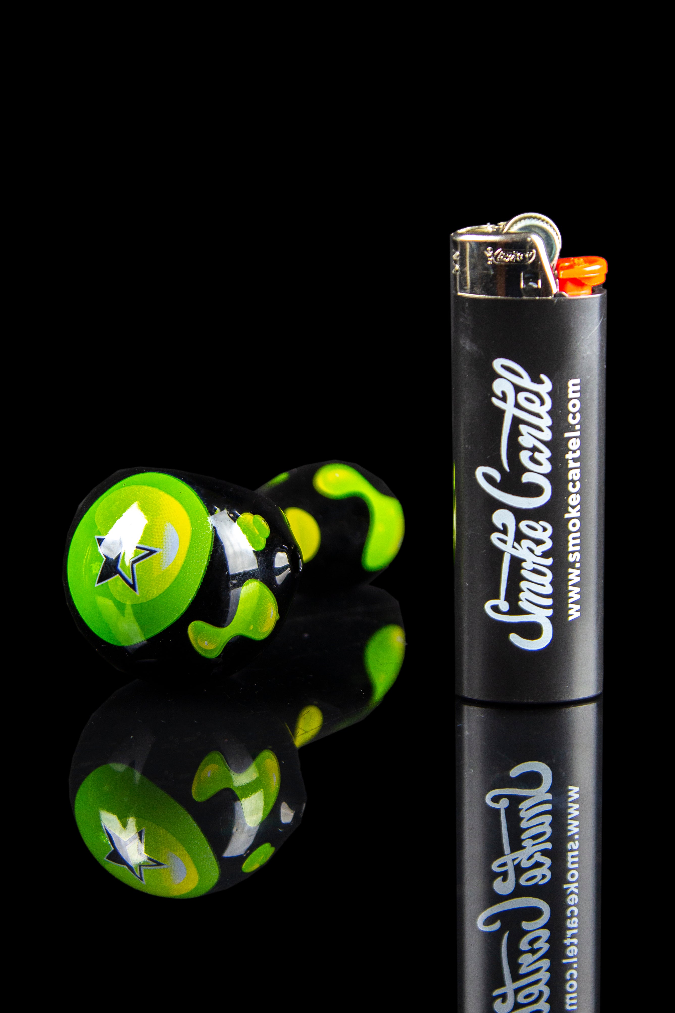 Famous Brandz Privilege Spoon Hand Pipe - A Stunning Smoking Essential