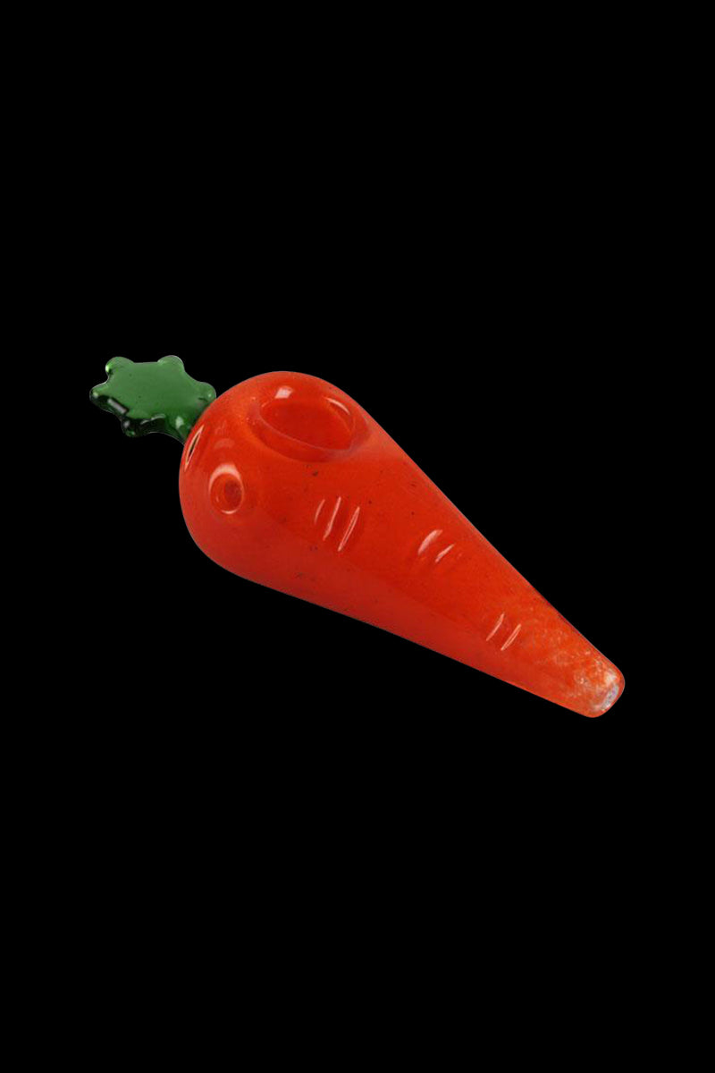 Adorable Fritted Carrot Hand Pipe - A Fun Smoking Companion