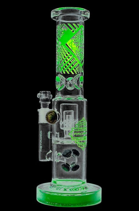 Arcatek Button Cube Water Pipe - A Stunning Smoking Companion