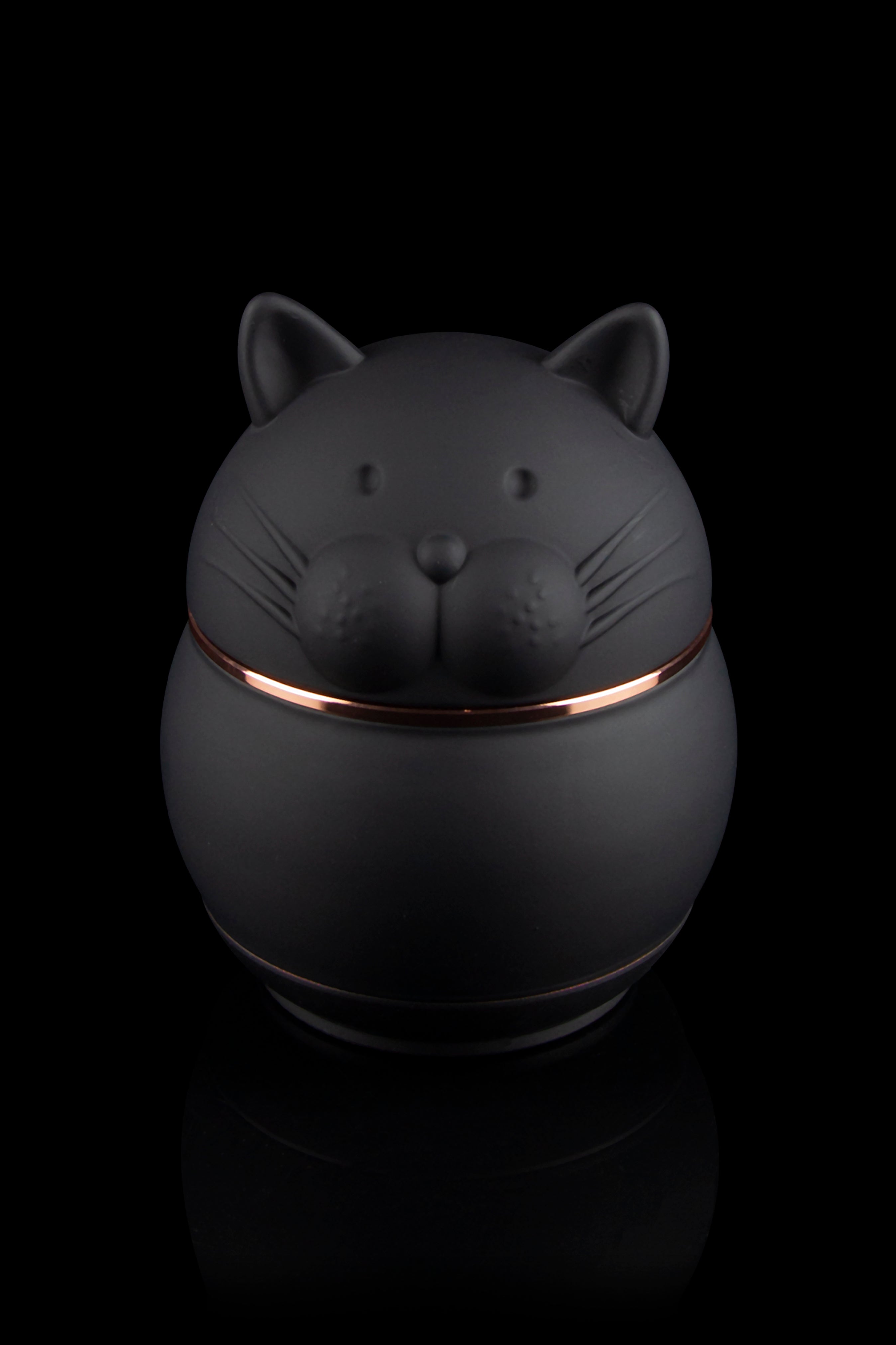 Cloud 8 Unique Aluminum Animal Herb Grinder