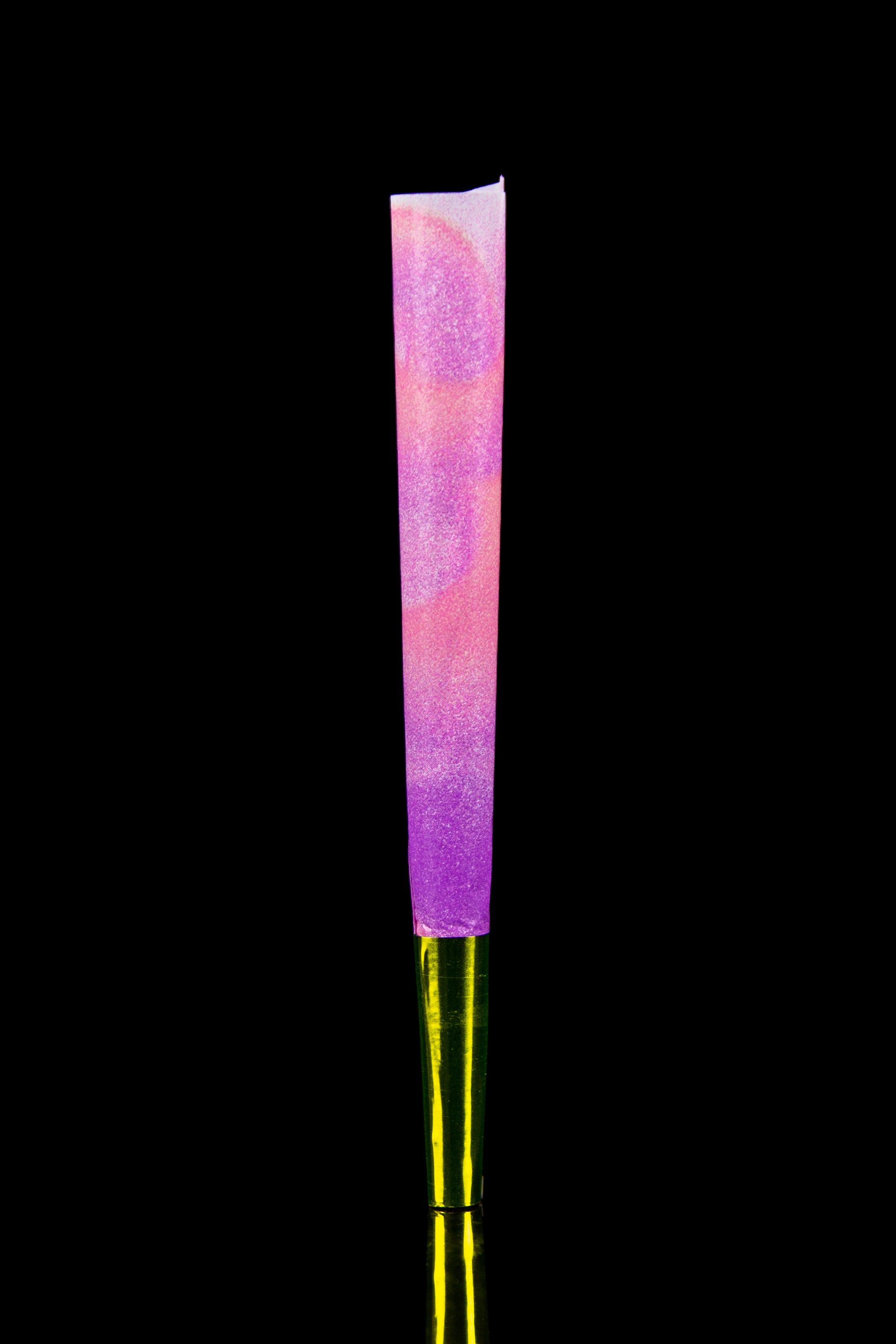 Blunt Babe Trays Pink Tie - Dye Pre - Rolled Cones: Colorful Smoking Delight