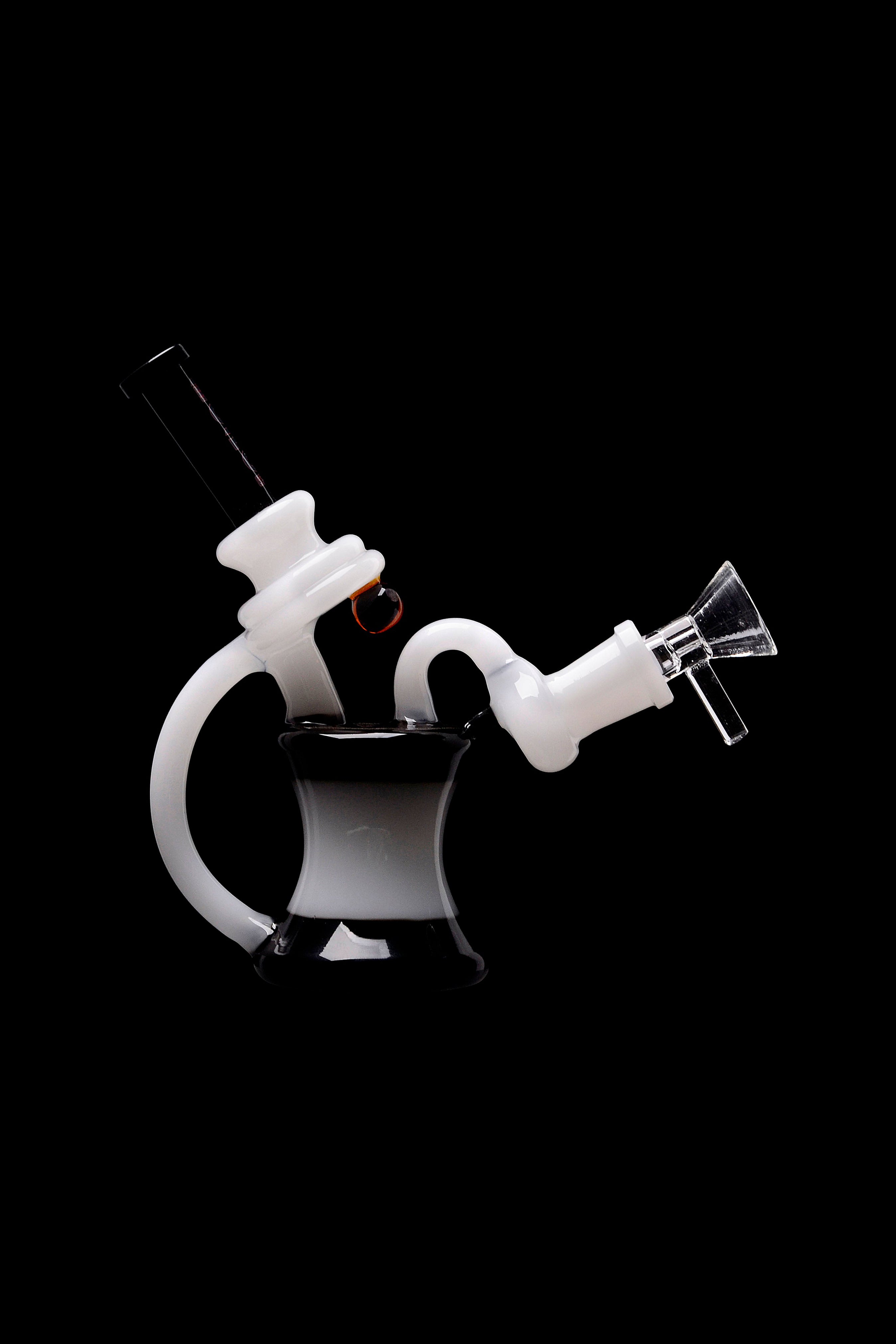 BoroTech Microscope Bong: A Stylish Smoking Essential