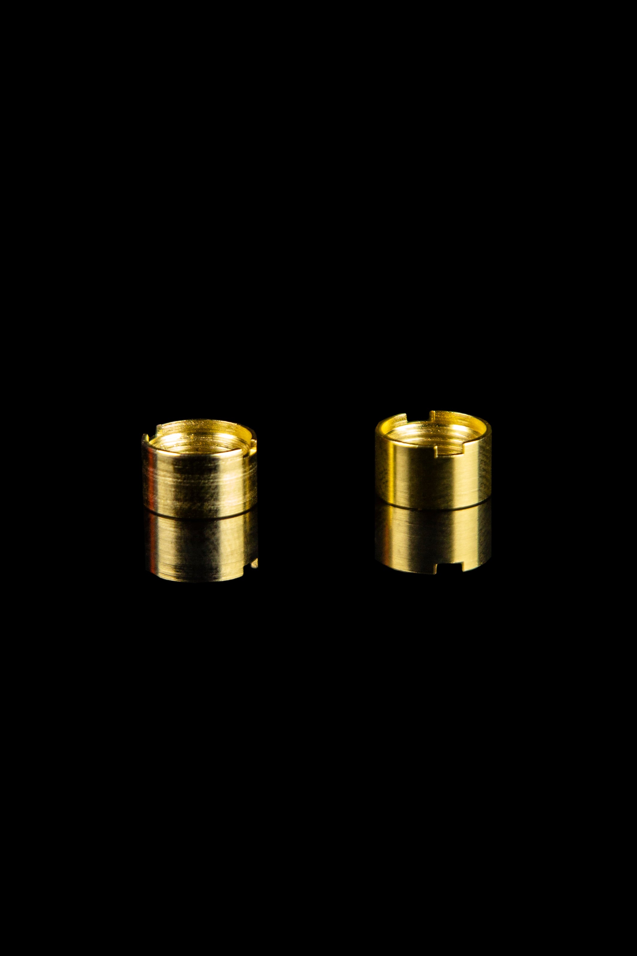 Famouz Brandz Papaya Vaporizer Cartridge - A Colorful Vape for Passionate Vapers