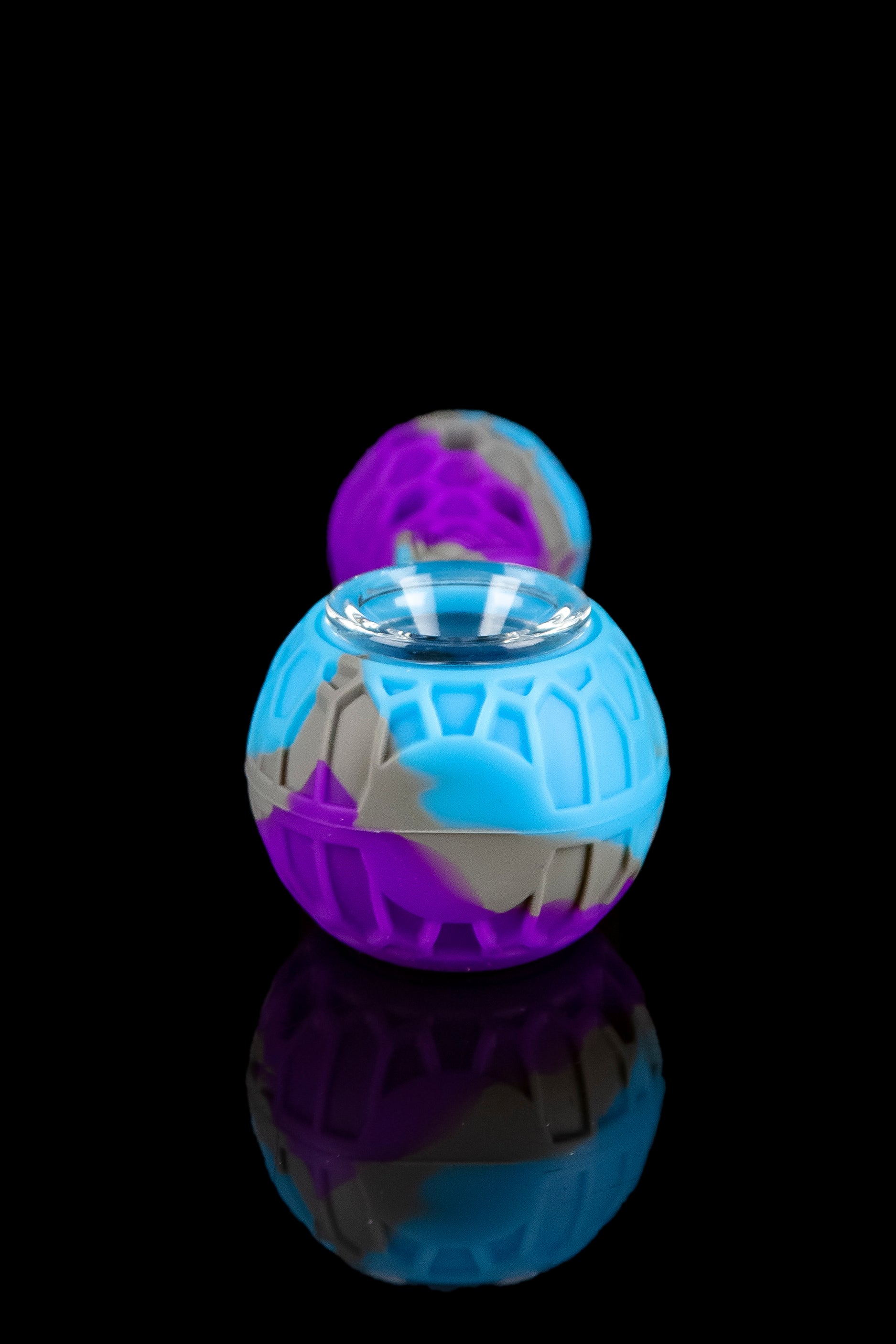 Cloud 8 Beehive Silicone Hand Pipe: Indestructible, Travel-Friendly & Fun!