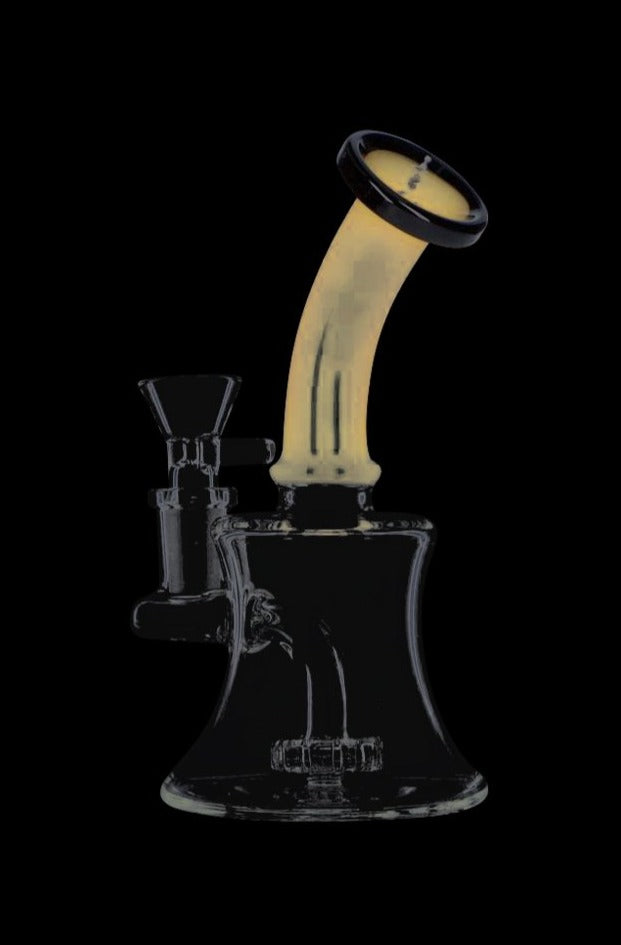 Stunning Beaker Base Bubbler with Fixed Showerhead Diffuser