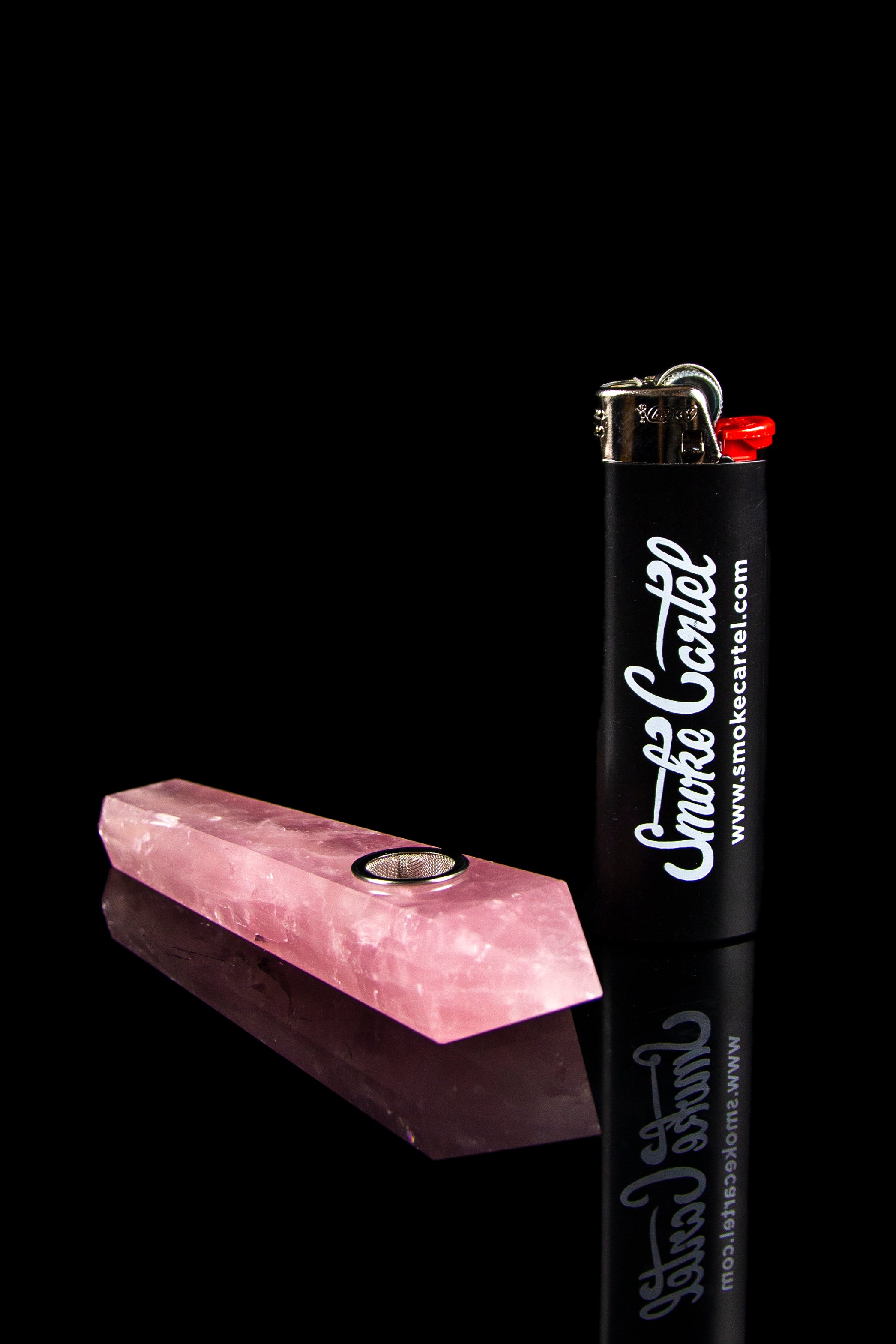 Blunt Babe Trays Rose Quartz Gemstone Hand Pipe - A Stunning Smoking Companion