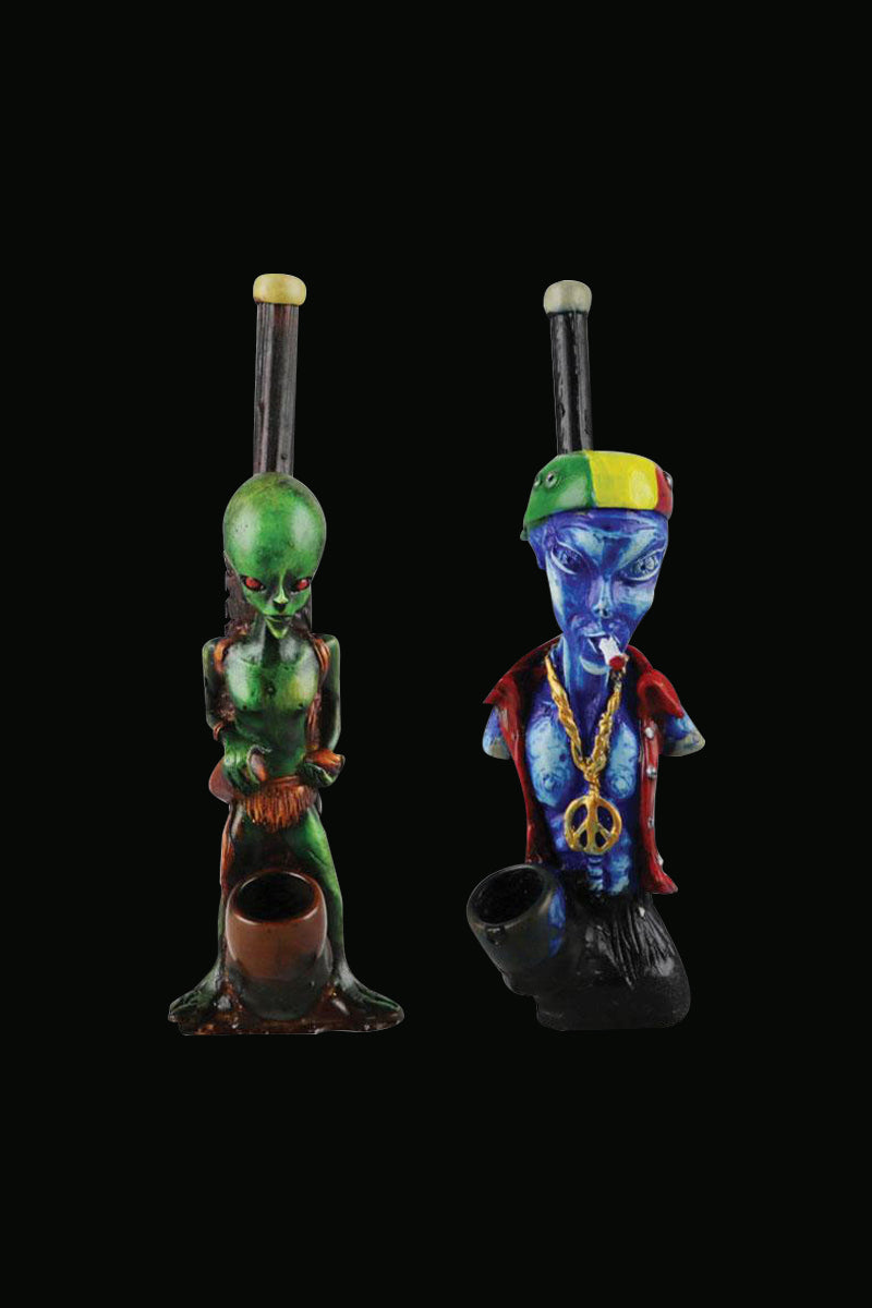 Stunning Alien Medium Hand Pipe