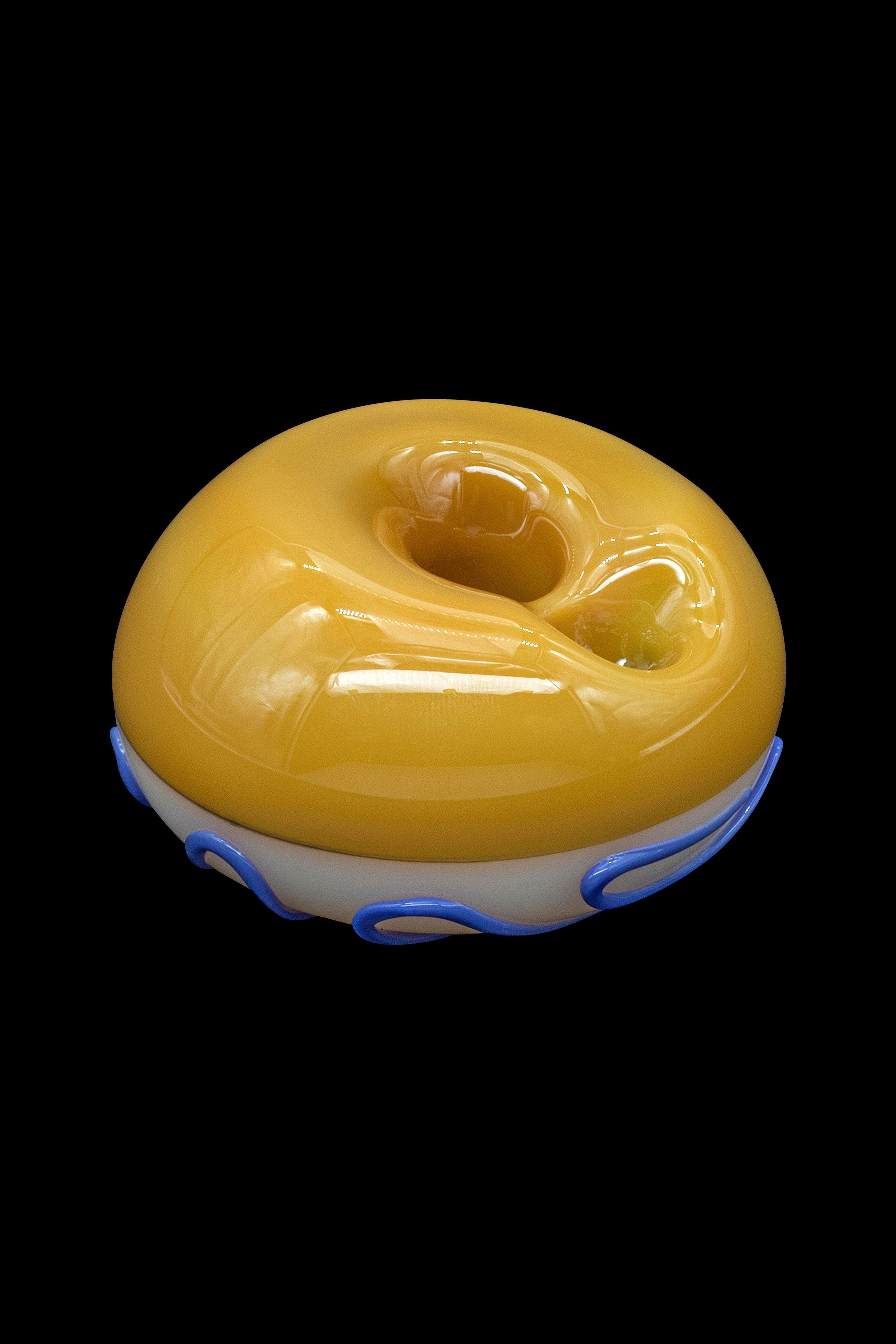LA Pipes Frosted Donut Glass Pipe: A Handmade Smoking Delight