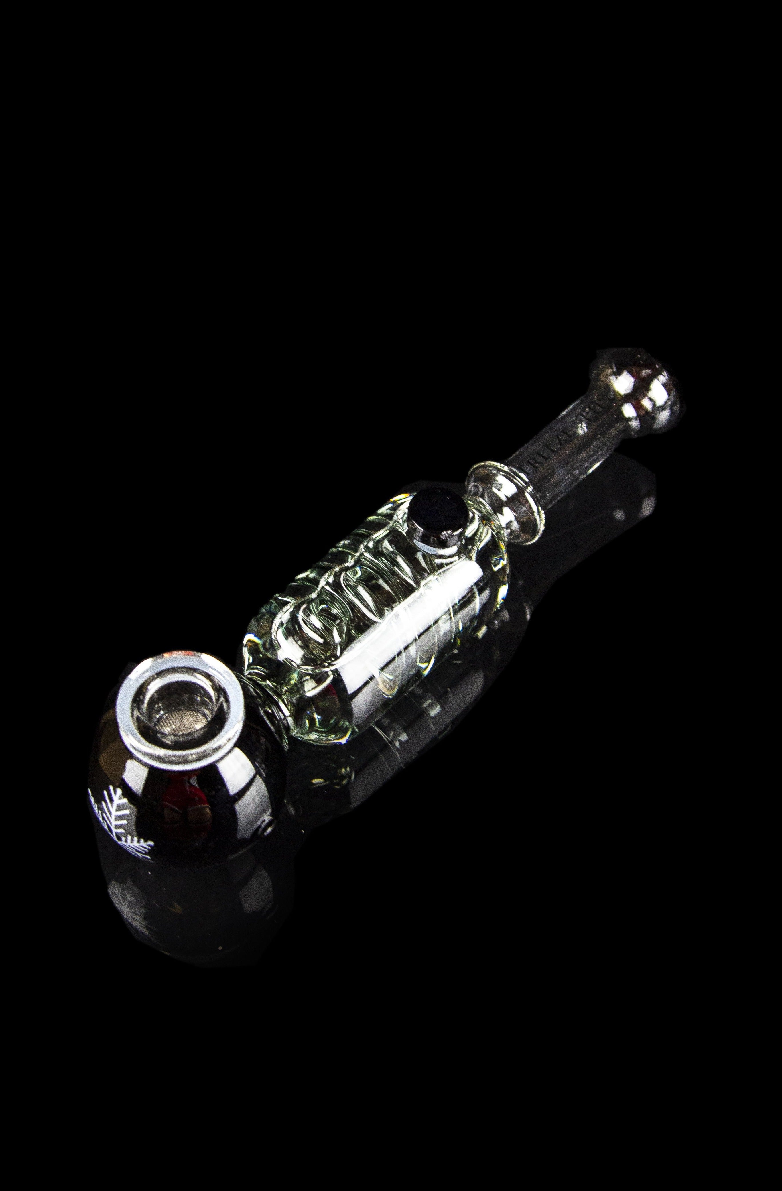 Freeze Pipe Hand Pipe: The Ultimate Glycerin Chamber Experience