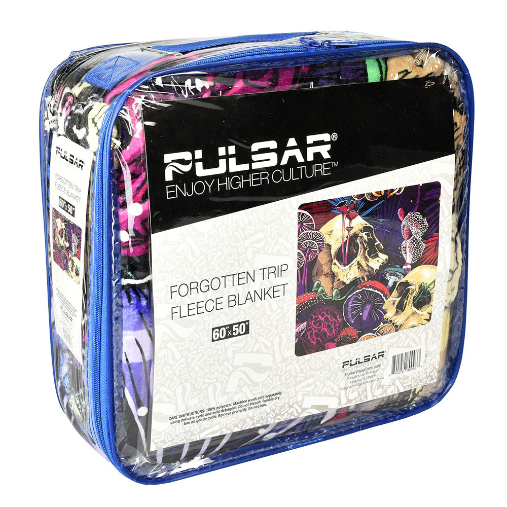 Pulsar Fleece Throw Blanket - The Enchanting Forgotten Trip