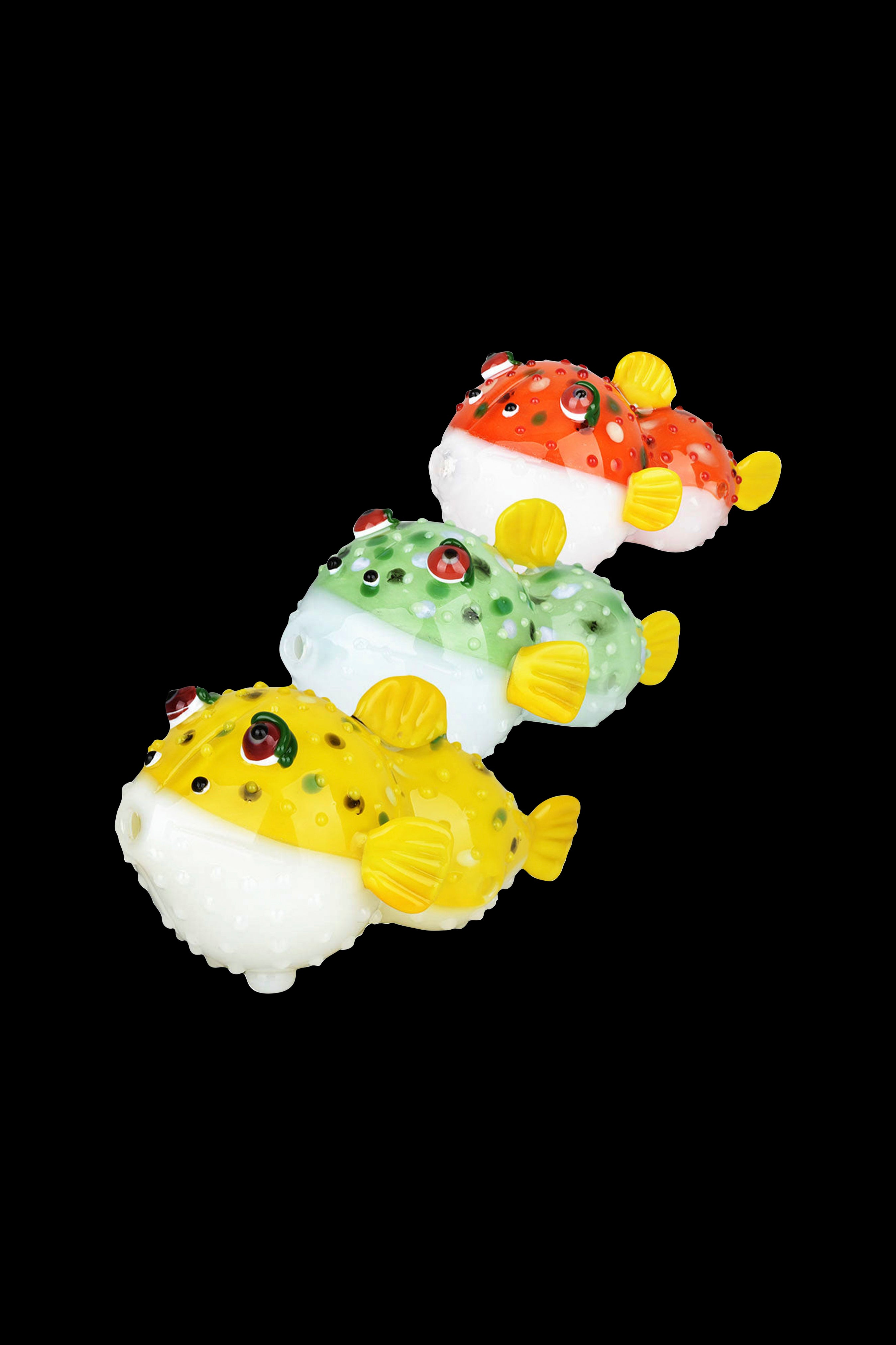 Adorable Puffer Fish Hand Pipe for a Fun Smoke