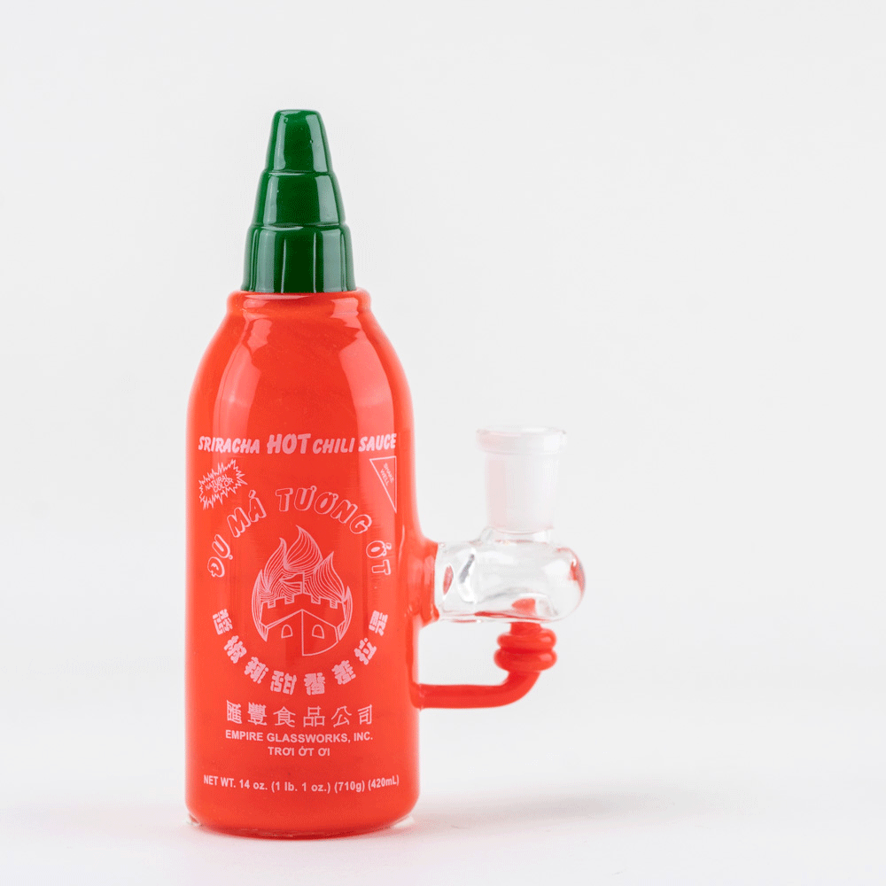 Empire Glassworks Sriracha Sauce-Inspired Rig: A Fiery Smoking Delight