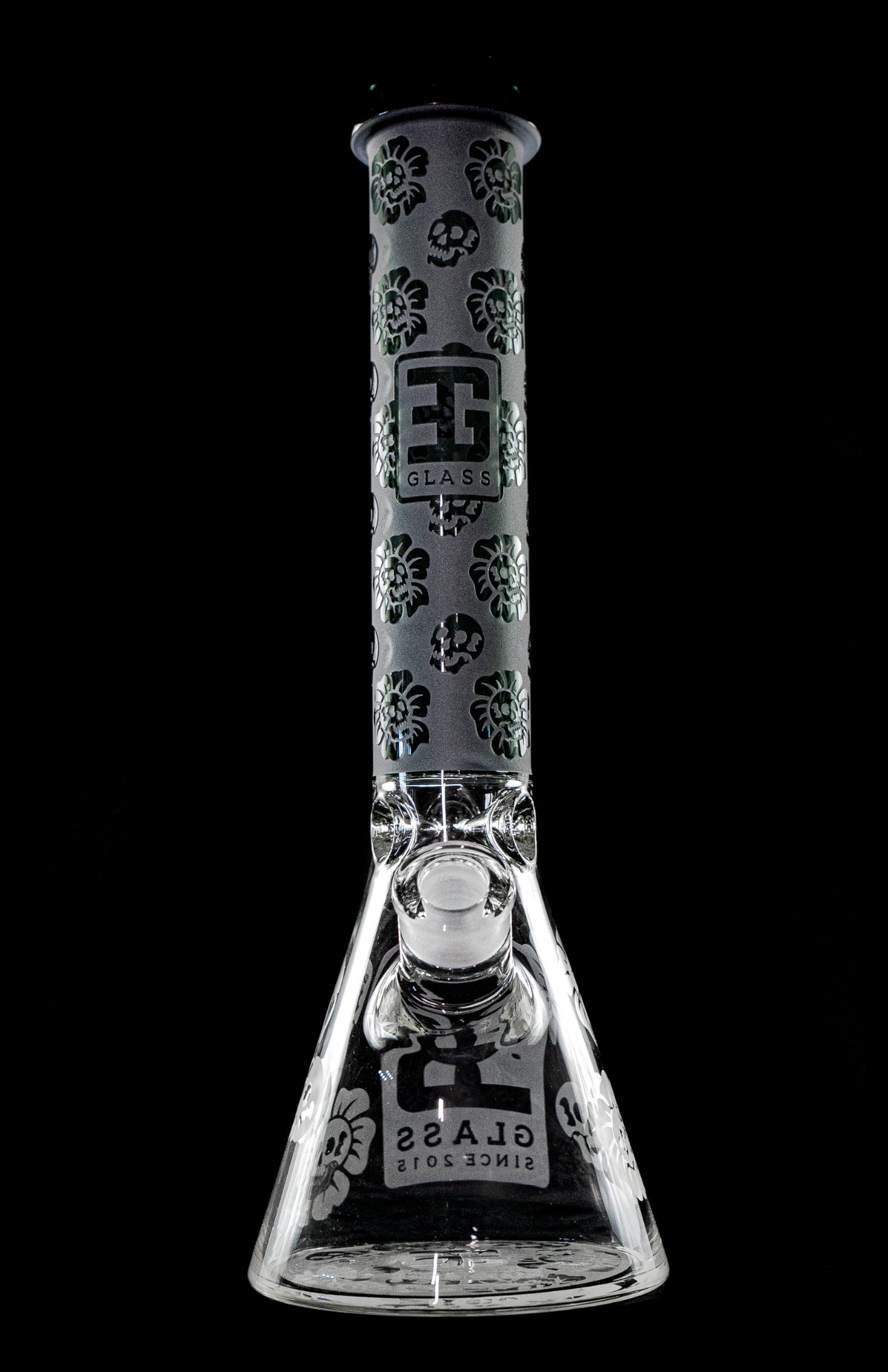 EG Glass Stunning Skull Water Pipe