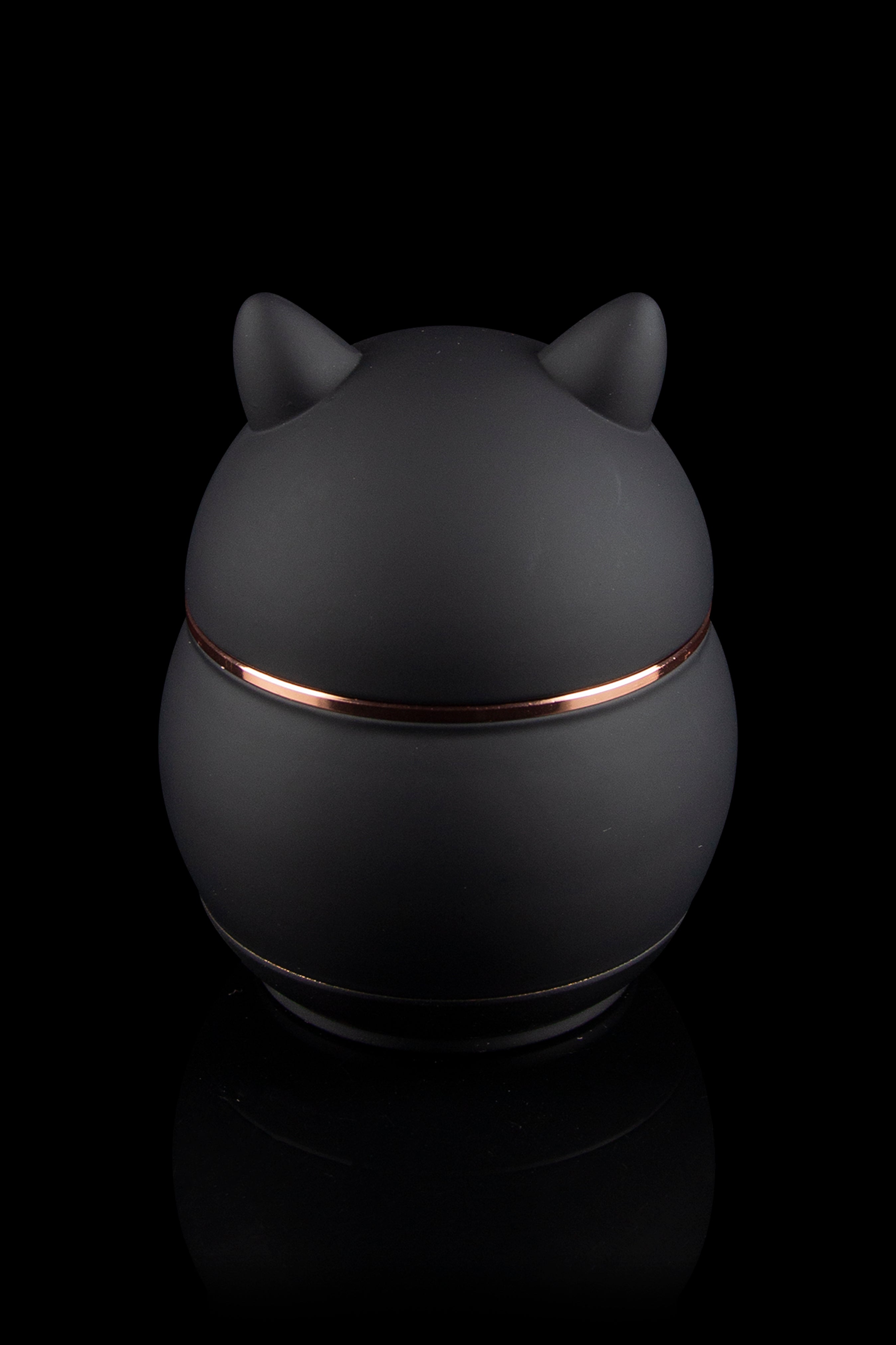 Cloud 8 Unique Aluminum Animal Herb Grinder